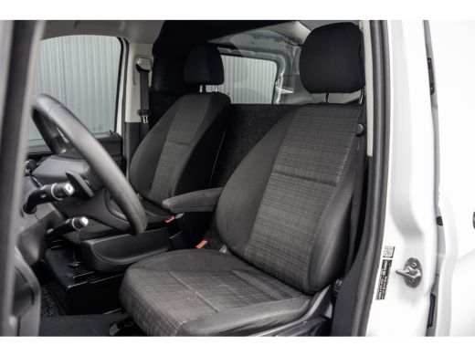 Mercedes-Benz Vito 114 CDI Lang | Automaat | Imperiaal | Camera | Navi | L+R Zijschuifdeur | Cruise | Airco | PDC | ... ActivLease financial lease