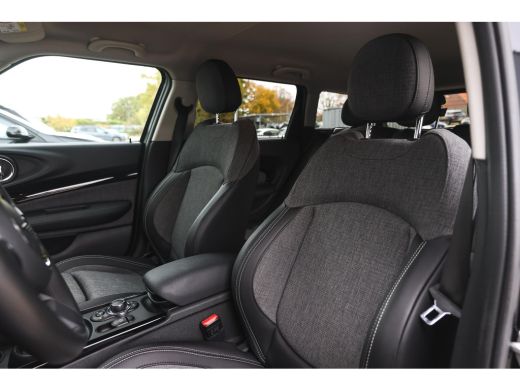 Mini Clubman Cooper Automaat / Achteruitrijcamera / Comfort Access / LED / Comfortstoelen / Stoelverwarming / ... ActivLease financial lease