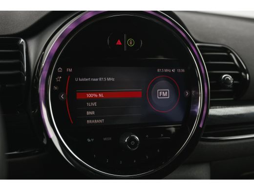 Mini Clubman Cooper Automaat / Achteruitrijcamera / Comfort Access / LED / Comfortstoelen / Stoelverwarming / ... ActivLease financial lease