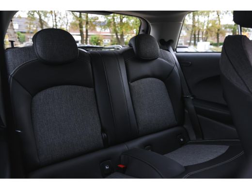 Mini Electric Classic / Sportstoelen / Achteruitrijcamera / LED / Airconditioning / Cruise Control / PDC ActivLease financial lease
