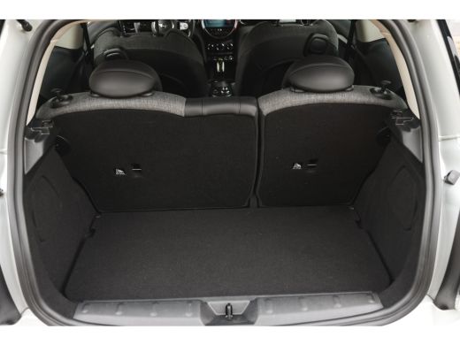 Mini Electric Classic / Sportstoelen / Achteruitrijcamera / LED / Airconditioning / Cruise Control / PDC ActivLease financial lease