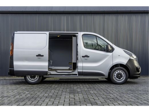 Opel Vivaro 1.6CDTI | L1H1 | 125PK | Navi | Camera | LED | Cruise | Airco | PDC | Eco | Euro 6 ActivLease financial lease