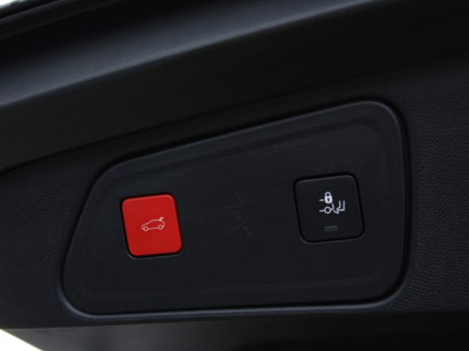 Peugeot 3008 1.6 HYbrid 225 Blue Lease GT NL AUTO | PANO | CAMERA | AFN. TREKHAAK | ActivLease financial lease