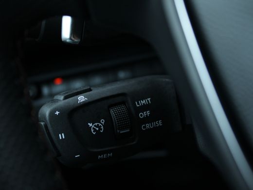 Peugeot 3008 1.6 HYbrid 225 Blue Lease GT NL AUTO | PANO | CAMERA | AFN. TREKHAAK | ActivLease financial lease