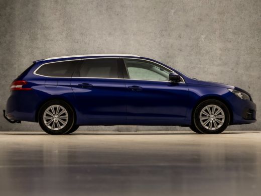 Peugeot 308 SW 1.2 PureTech Sport Automaat (PANORAMADAK, APPLE CARPLAY, GROOT NAVI, LEDER, 360 CAMERA, SPORTS... ActivLease financial lease