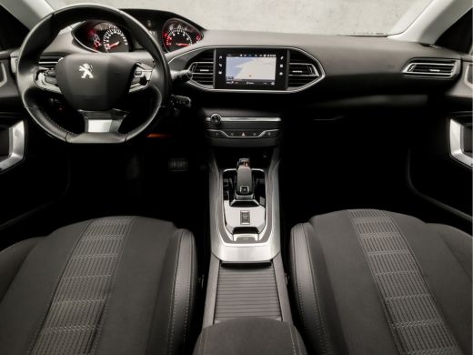 Peugeot 308 SW 1.2 PureTech Sport Automaat (PANORAMADAK, APPLE CARPLAY, GROOT NAVI, LEDER, 360 CAMERA, SPORTS... ActivLease financial lease