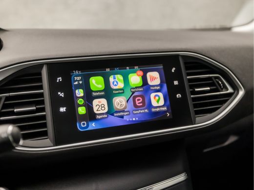 Peugeot 308 SW 1.2 PureTech Sport Automaat (PANORAMADAK, APPLE CARPLAY, GROOT NAVI, LEDER, 360 CAMERA, SPORTS... ActivLease financial lease