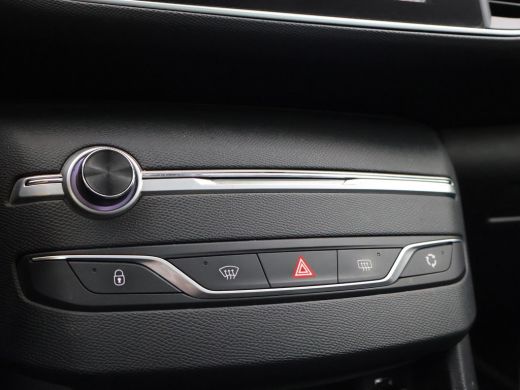 Peugeot 308 SW 1.5 BLUEHDI 130 PK PREMIUM *BTW* + TREKHAAK | PANORAMA | CAMERA | APPEL CARPLAY ActivLease financial lease