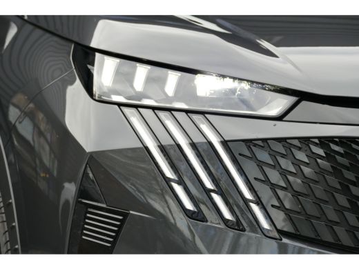 Peugeot 5008 1.2 HYBRID 145PK 7-ZITS GT AUTOMAAT / NAVI /CLIMA / PDC / 19"LMV / CAMERA / ELEKTR. ACHTERKLEP / ... ActivLease financial lease
