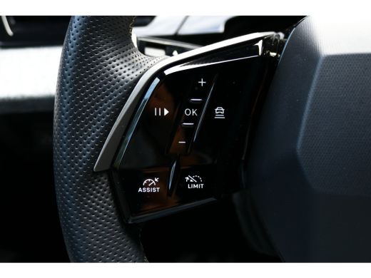 Peugeot 5008 1.2 HYBRID 145PK 7-ZITS GT AUTOMAAT / NAVI /CLIMA / PDC / 19"LMV / CAMERA / ELEKTR. ACHTERKLEP / ... ActivLease financial lease