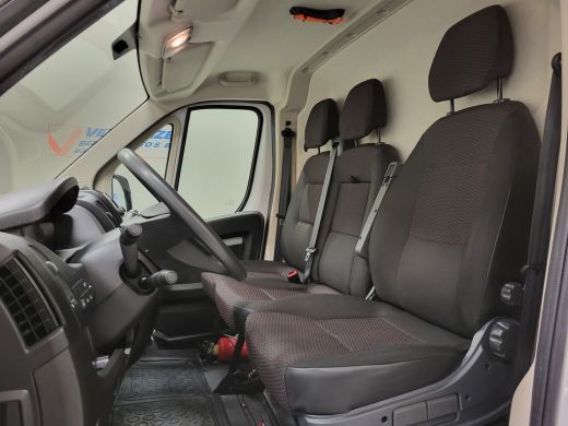 Peugeot Boxer 2.2BlueHDi 120pk L2/H2 2X Schuifdeur Euro 6! ActivLease financial lease