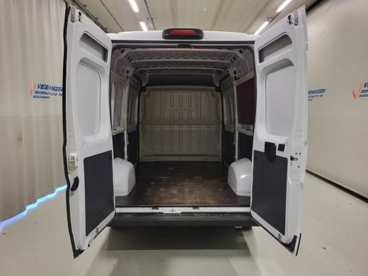 Peugeot Boxer 2.2BlueHDi 120pk L2/H2 2X Schuifdeur Euro 6! ActivLease financial lease