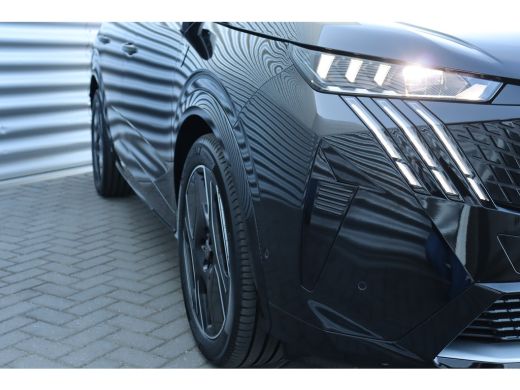 Peugeot e-3008 73KWH GT AVANTAGE 214PK | 11 kW lader | Achterbank in delen neerklapbaar | Achteruitrij assistent ActivLease financial lease