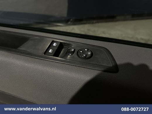 Peugeot Expert 2.0BlueHDI 123pk L2H1 Euro6 Airco | Dakdragers | Trekhaak | Cruisecontrol Parkeersensoren ActivLease financial lease