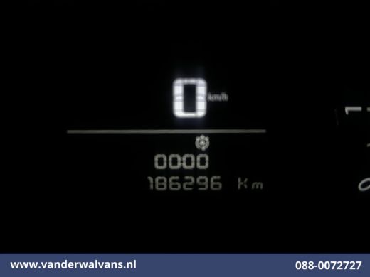 Peugeot Expert 2.0BlueHDI 123pk L2H1 Euro6 Airco | Dakdragers | Trekhaak | Cruisecontrol Parkeersensoren ActivLease financial lease