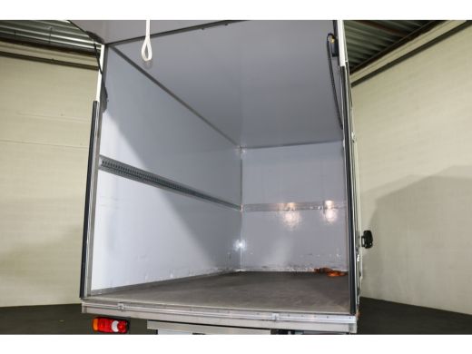 Renault Master 2.3 dCi 165pk Bakwagen met Laadklep ActivLease financial lease