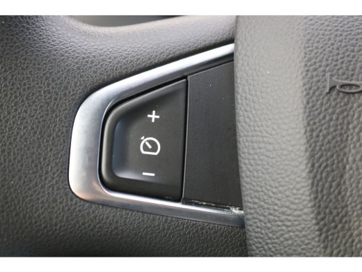 Renault Master 2.3 dCi 165pk Bakwagen met Laadklep ActivLease financial lease