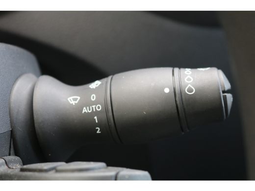 Renault Master 2.3 dCi 165pk Bakwagen met Laadklep ActivLease financial lease