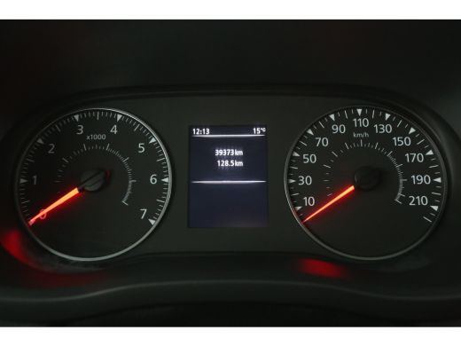 Renault Master T35 2.3 dCi L2H2 | Airco | Camera | 3-Zits | Parkeersens. | Elektrpakket ActivLease financial lease