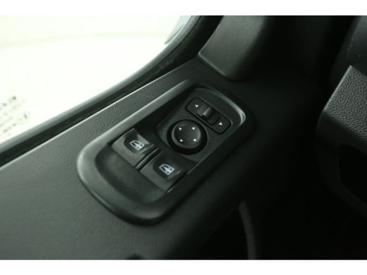 Renault Master T35 2.3 dCi L2H2 | Airco | Camera | 3-Zits | Parkeersens. | Elektrpakket ActivLease financial lease