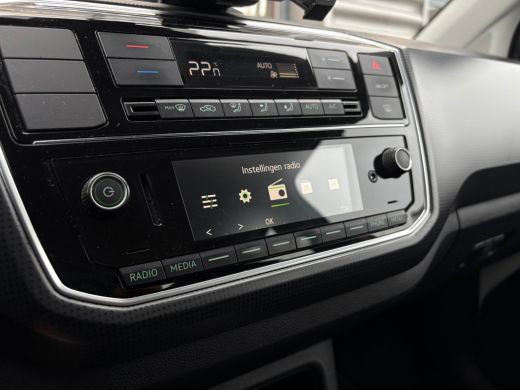 Skoda Citigo e-iV EV Ambition 83 pk | Airco (automatisch) | DAB ontvanger | Telefoonintegratie ActivLease financial lease