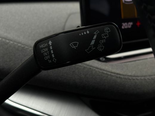 Skoda Enyaq iV 60 180 pk | Achteruitrijcamera | Navigatie | Cruise control | ActivLease financial lease