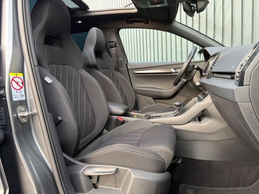 Skoda Karoq 1.5 TSI ACT Sportline Business | Panodak | Adapt. cr. | Camera |Stoel & Stuur verw. | Keyless | P... ActivLease financial lease