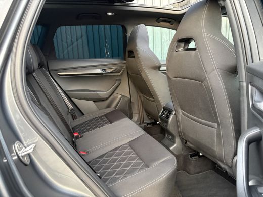 Skoda Karoq 1.5 TSI ACT Sportline Business | Panodak | Adapt. cr. | Camera |Stoel & Stuur verw. | Keyless | P... ActivLease financial lease