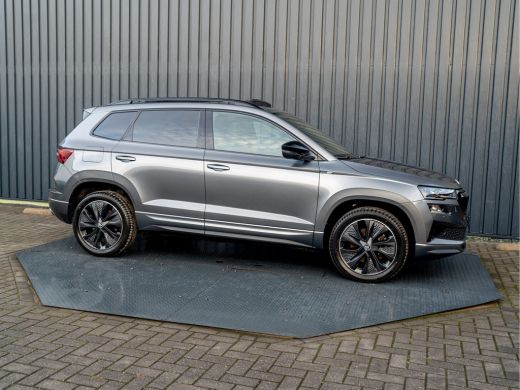 Skoda Karoq 1.5 TSI ACT Sportline Business | Panodak | Adapt. cr. | Camera |Stoel & Stuur verw. | Keyless | P... ActivLease financial lease