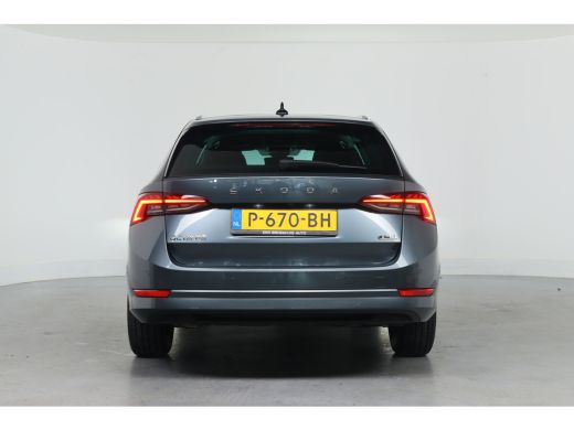 Skoda Octavia Combi 1.5 e-TSI Business Edition Plus Navigatie | Adaptieve Cruise | Stoel/Stuurverwarming | Carp... ActivLease financial lease