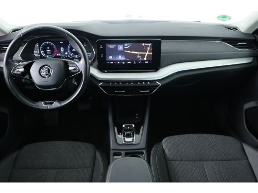 Skoda Octavia Combi 1.5 e-TSI Business Edition Plus Navigatie | Adaptieve Cruise | Stoel/Stuurverwarming | Carp... ActivLease financial lease