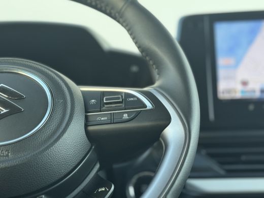 Suzuki Swift 1.2 Dualjet M-Hybrid Club Automaat 86pk | Achteruitrijcamera | Verwarmde stoelen | Climate Contro... ActivLease financial lease