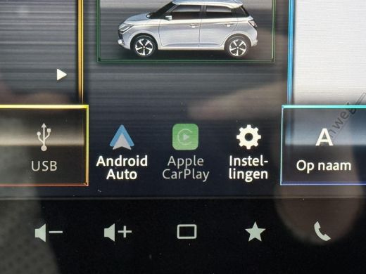 Suzuki Swift 1.2 Style Smart Hybrid **NAVIGATIE/ DODEHOEK DETECTIE/ KEYLESS/ STOELVERWARMING/ GARANTIE** ActivLease financial lease