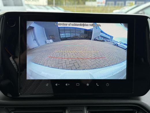 Suzuki Swift 1.2 Style Smart Hybrid **NAVIGATIE/ DODEHOEK DETECTIE/ KEYLESS/ STOELVERWARMING/ GARANTIE** ActivLease financial lease