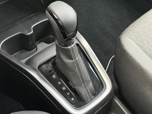 Suzuki Swift 1.2 Style Smart Hybrid **NAVIGATIE/ DODEHOEK DETECTIE/ KEYLESS/ STOELVERWARMING/ GARANTIE** ActivLease financial lease