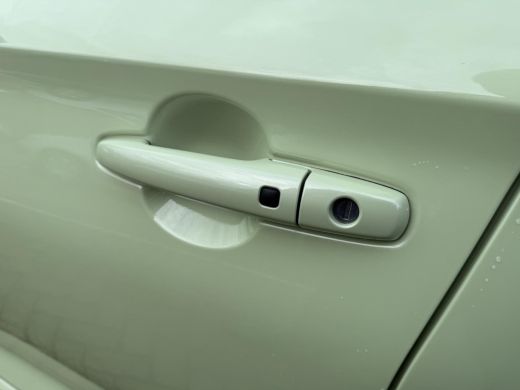 Suzuki Swift 1.2 Style Smart Hybrid **NAVIGATIE/ DODEHOEK DETECTIE/ KEYLESS/ STOELVERWARMING/ GARANTIE** ActivLease financial lease