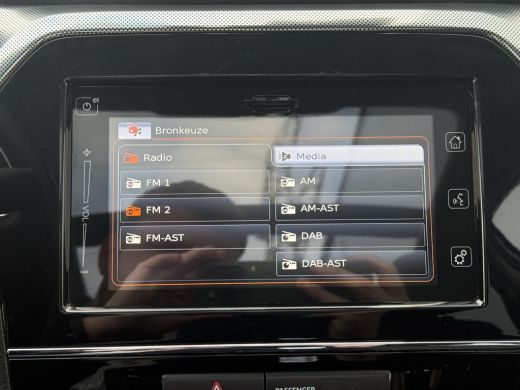 Suzuki Vitara 1.5 Hybrid Style AllGrip **SCHUIF-KANTEL DAK/ DODEHOEK DETECTIE/ STOELVERWARMING/ 36 MAANDEN GARA... ActivLease financial lease