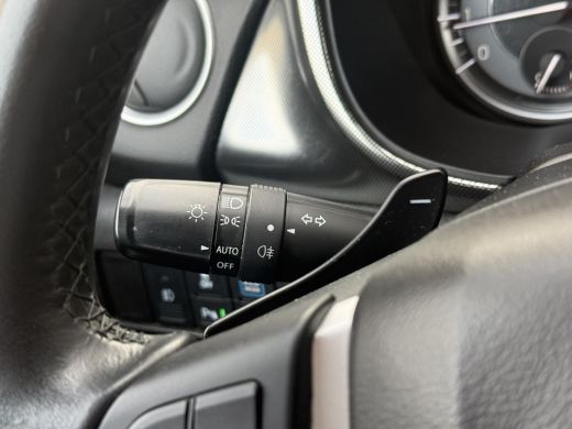 Suzuki Vitara 1.5 Hybrid Style AllGrip **SCHUIF-KANTEL DAK/ DODEHOEK DETECTIE/ STOELVERWARMING/ 36 MAANDEN GARA... ActivLease financial lease