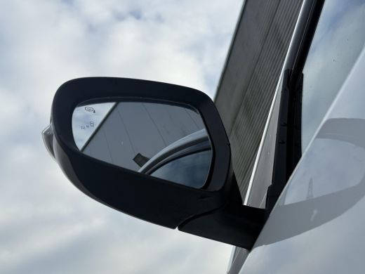 Suzuki Vitara 1.5 Hybrid Style AllGrip **SCHUIF-KANTEL DAK/ DODEHOEK DETECTIE/ STOELVERWARMING/ 36 MAANDEN GARA... ActivLease financial lease