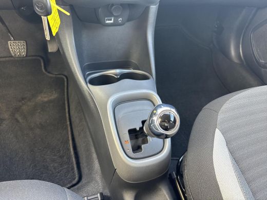 Toyota Aygo 1.0 VVT-i x-joy x-shift | 06-10141018 Voor meer informatie ActivLease financial lease