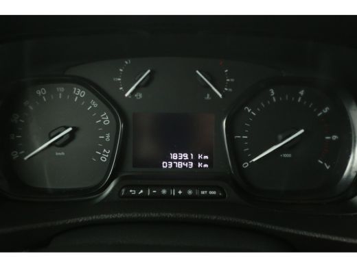 Toyota ProAce 2.0 D-4D L2H1 | 145PK | Airco | Cruise | Carplay | 3-Zits | Parkeersens. ActivLease financial lease