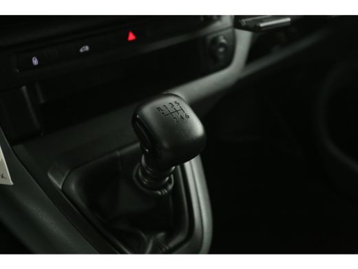 Toyota ProAce 2.0 D-4D L2H1 | 145PK | Airco | Cruise | Carplay | 3-Zits | Parkeersens. ActivLease financial lease