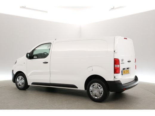 Toyota ProAce 2.0 D-4D L2H1 | 145PK | Airco | Cruise | Carplay | 3-Zits | Parkeersens. ActivLease financial lease