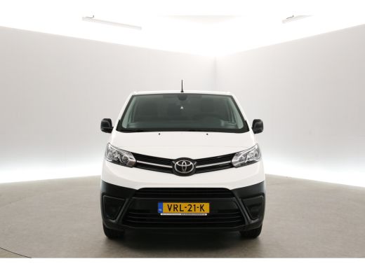 Toyota ProAce 2.0 D-4D L2H1 | 145PK | Airco | Cruise | Carplay | 3-Zits | Parkeersens. ActivLease financial lease