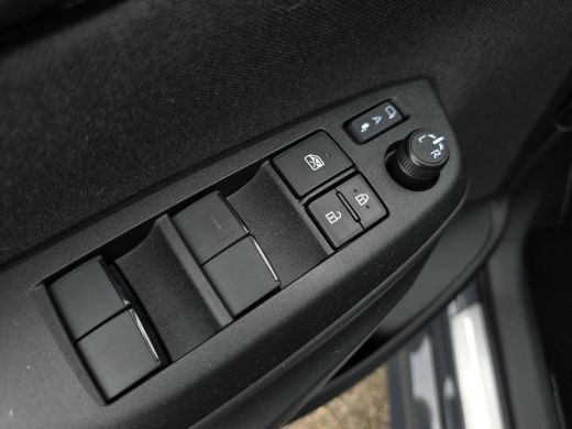 Toyota Yaris 1.5 Hybrid 130 GR Sport | GR SPORT Plus Pack | Nieuwe auto | Direct uit voorraad leverbaar | ActivLease financial lease