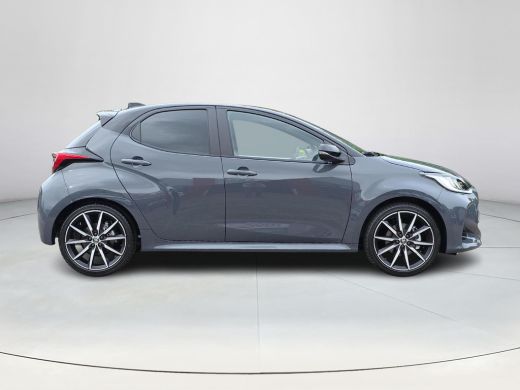 Toyota Yaris 1.5 Hybrid 130 GR Sport | GR SPORT Plus Pack | Nieuwe auto | Direct uit voorraad leverbaar | ActivLease financial lease