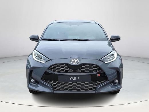 Toyota Yaris 1.5 Hybrid 130 GR Sport | GR SPORT Plus Pack | Nieuwe auto | Direct uit voorraad leverbaar | ActivLease financial lease