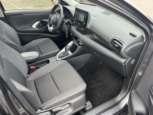 Toyota Yaris 1.5 Hybrid Active | Navigatie | Apple CarPlay/Android auto | Achteruitrijcamera ActivLease financial lease