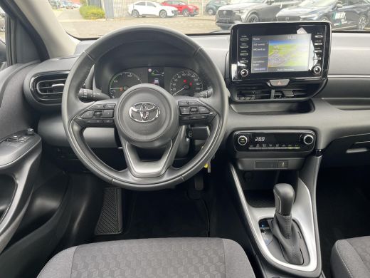 Toyota Yaris 1.5 Hybrid Active | Navigatie | Apple CarPlay/Android auto | Achteruitrijcamera ActivLease financial lease