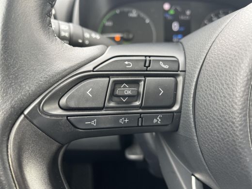 Toyota Yaris 1.5 Hybrid Active | Navigatie | Apple CarPlay/Android auto | Achteruitrijcamera ActivLease financial lease